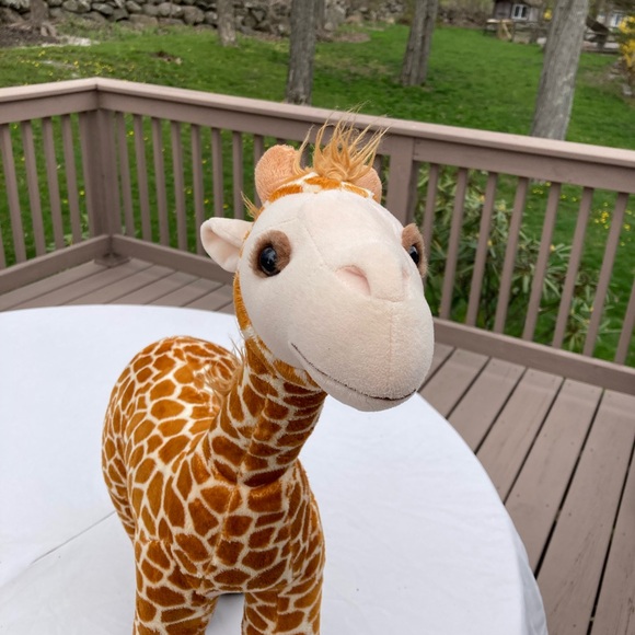 Geoffrey The Giraffe Plush Stuffed Animal 21" Toys R Us poseable - Picture 3 of 5